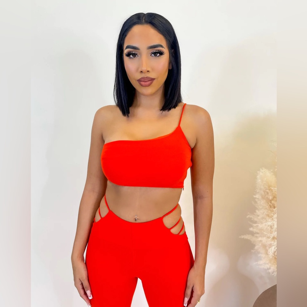 RED ORANGE BRAND NEW 2 PIECE FROM LAURA’s BOUTIQUE ❤️🧡 NEVER WORN BEFORE